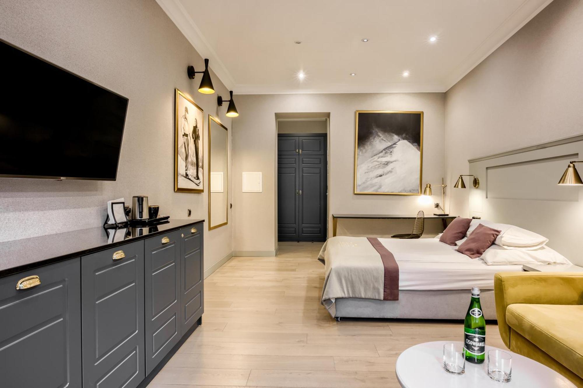 Superior Triple Room