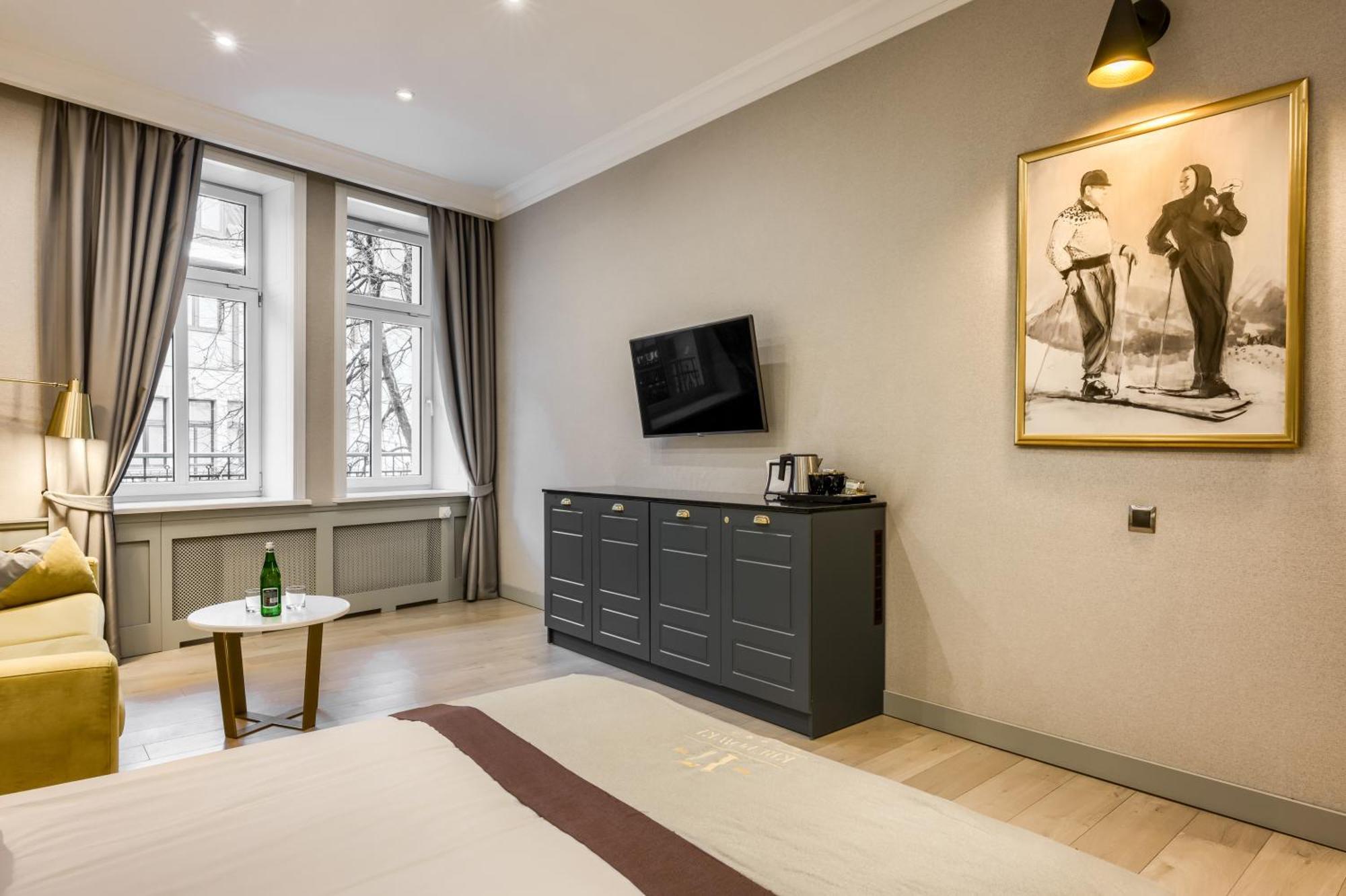 Superior Triple Room